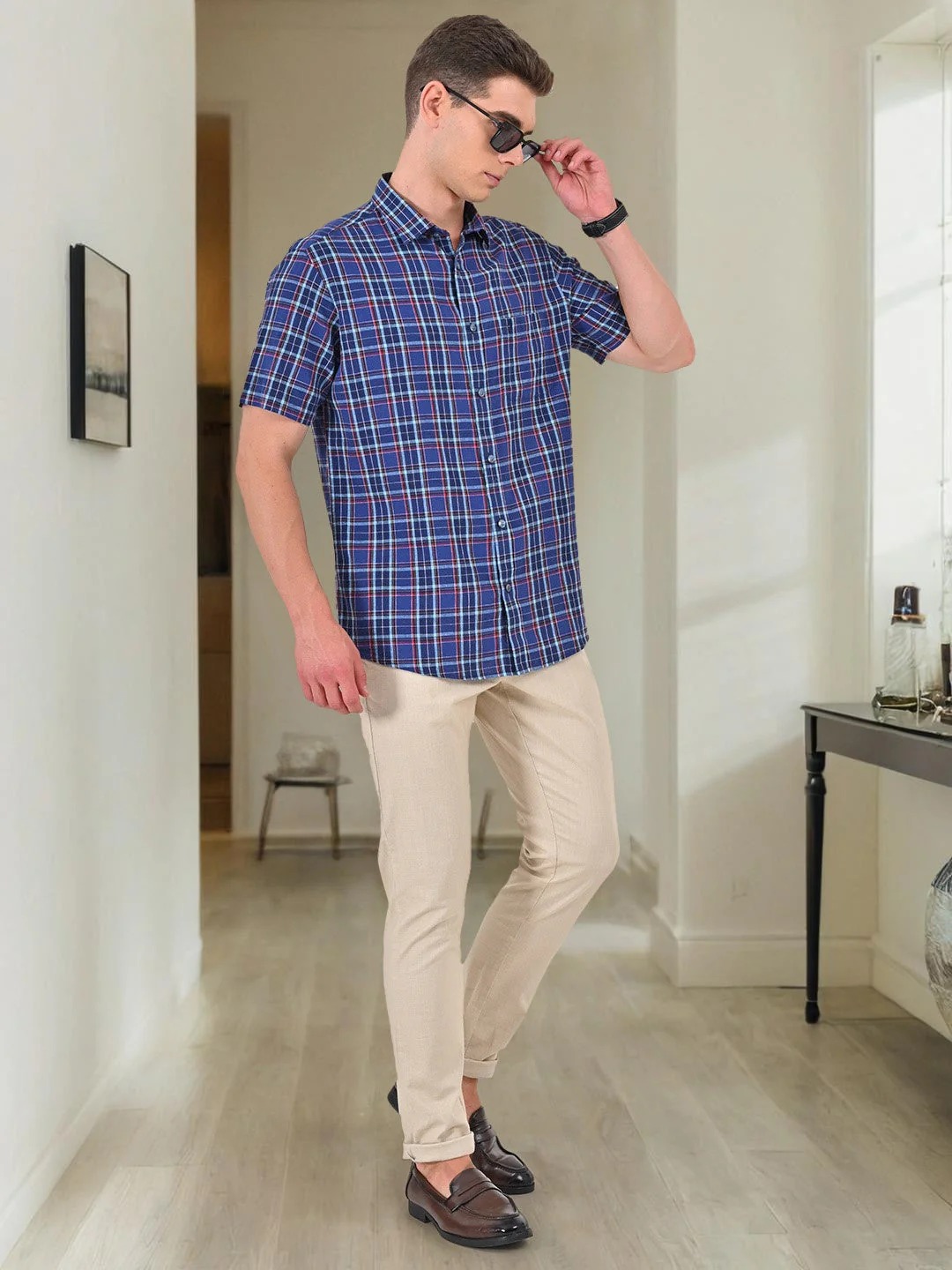 Indian Terrain Men's Regular Fit Half Sleeve Checkered Navy Shirt